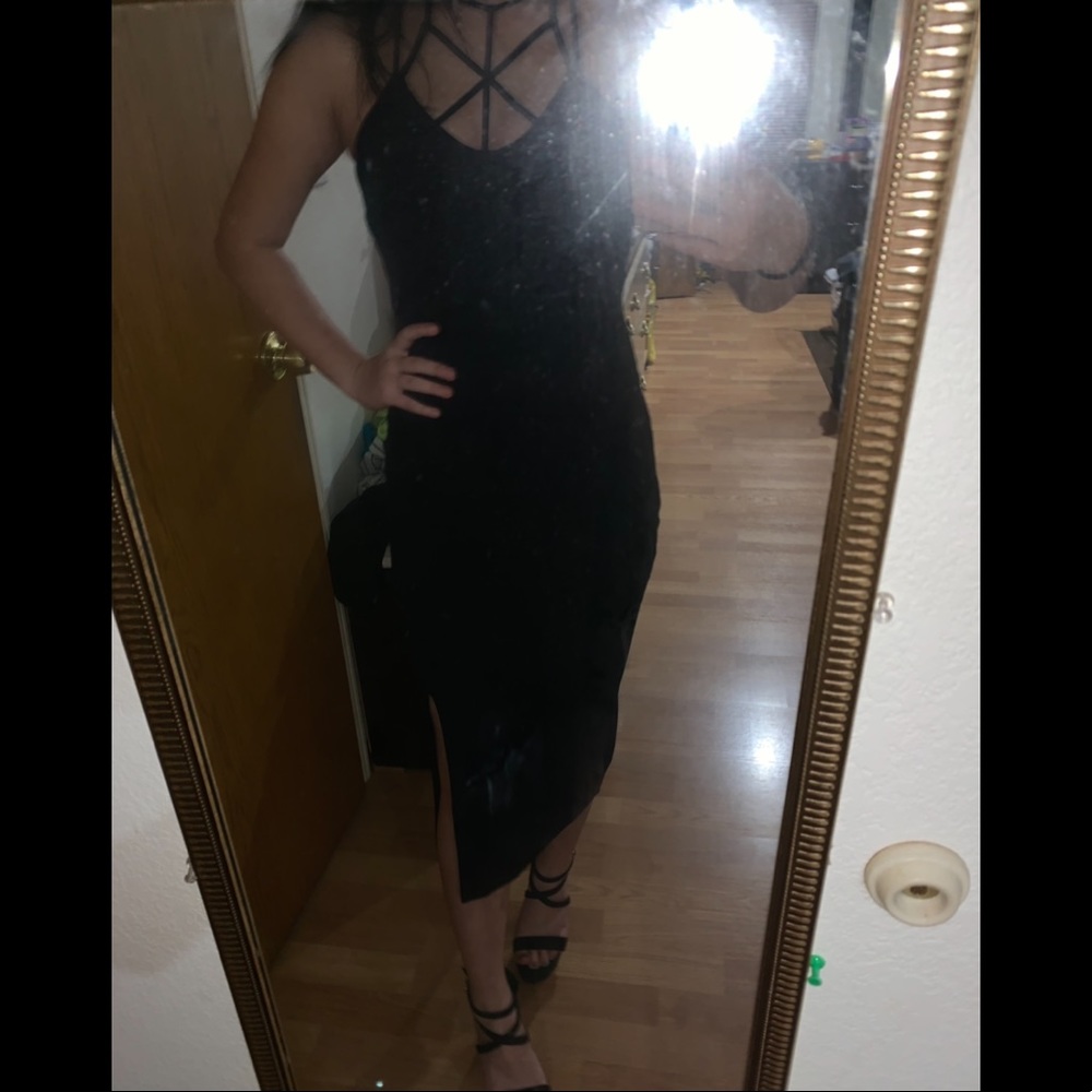 Black Strappy Bodycon Dress